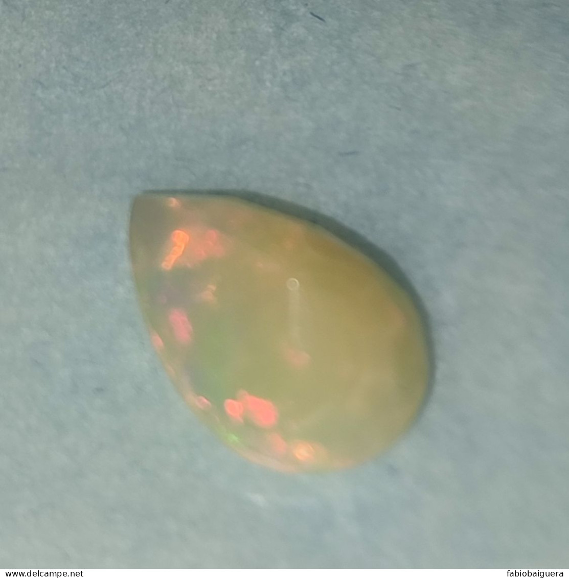 Opale Naturale 2,77 Ct - Con Certificato - Opal