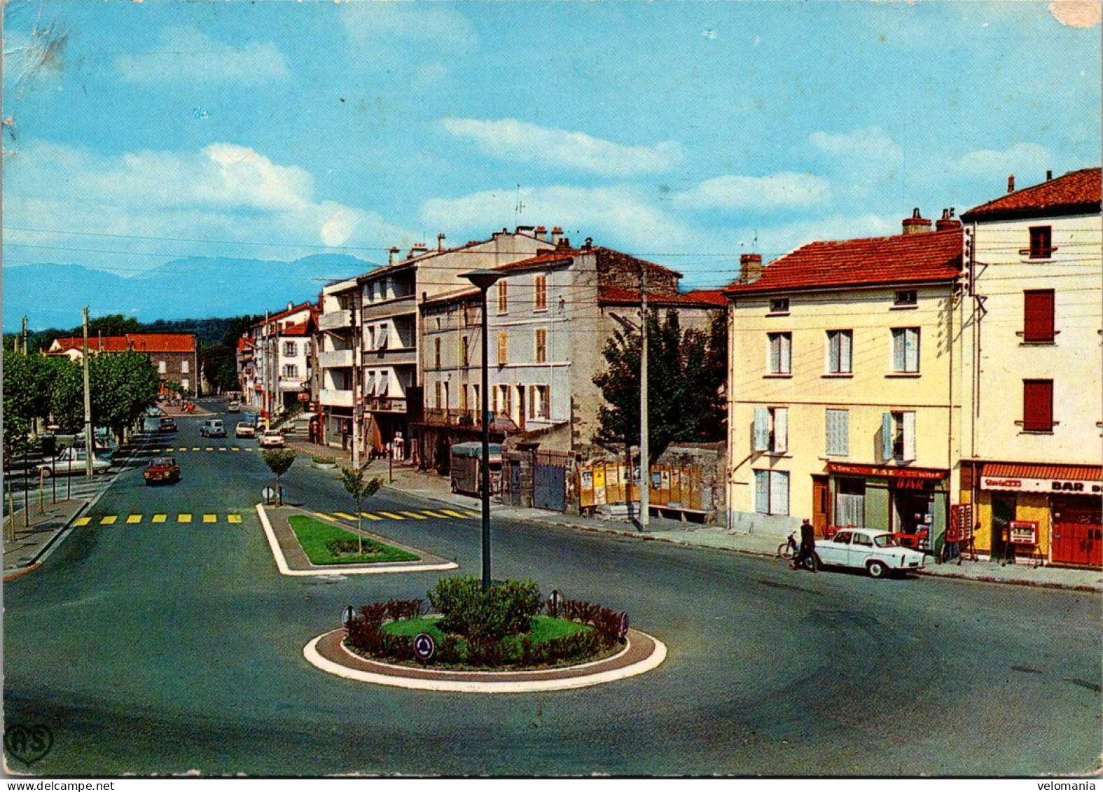 19066 Cpm 63 Aubière - Place Des Ramacles - Aubiere