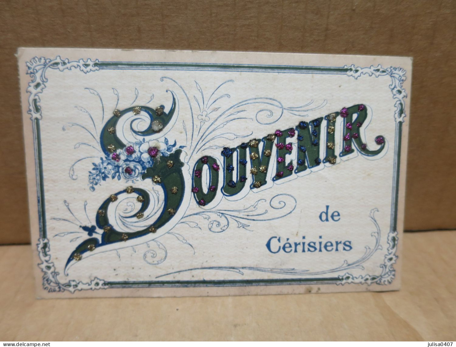 CERISIERS (89) Carte Fantaisie Souvenir Paillettes - Cerisiers