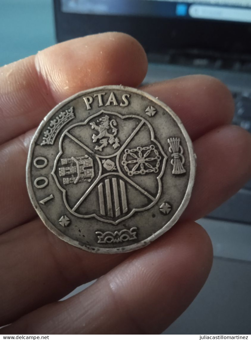 Moneda 100 Pesetas Franco 1966 - Da Identificare