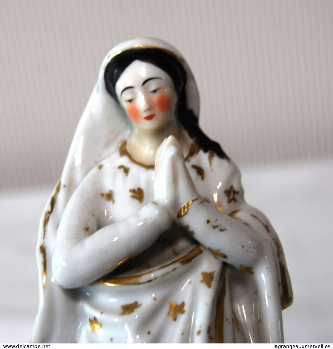 C298 Ancienne vierge priant - chérubin - porcelaine XIX - Polychromie Paris