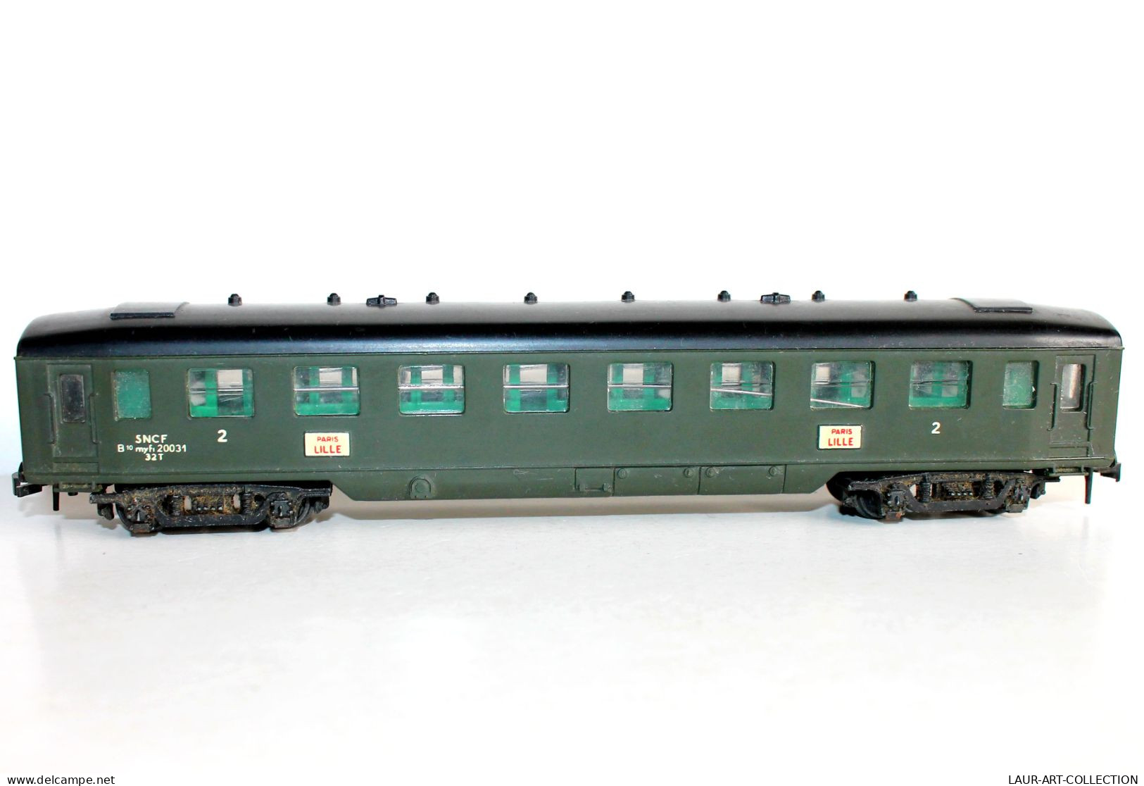 HORNBY ACHO VOITURE VOYAGEUR AMENAGÉ, 2nd CLASSE SNCF B10 Myfi 20031 PARIS LILLE, TRAIN - MODELE FERROVIAIRE (2105.207) - Scompartimento Viaggiatori