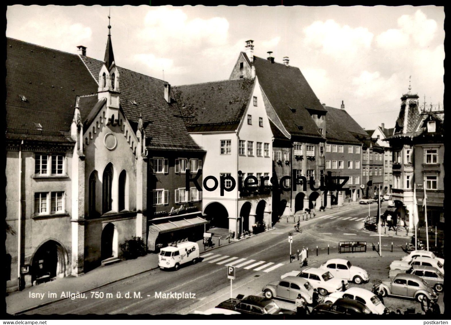 ÄLTERE POSTKARTE ISNY IM ALLGÄU MARKTPLATZ VW BUS REKLAME DAS GUTE BROT VON JAUS VOLKSWAGEN KÄFER AK Cpa Postcard - Isny