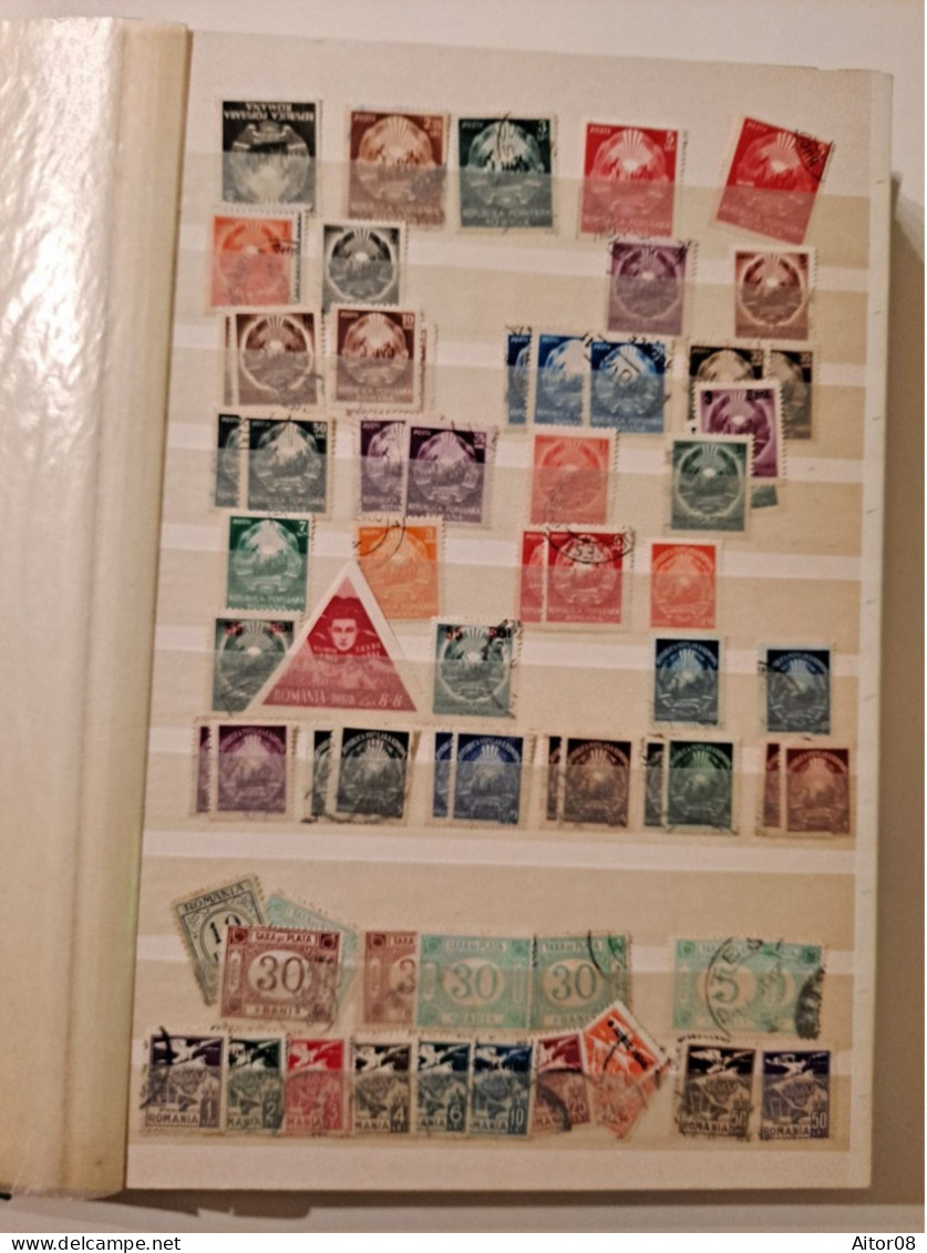 TRES BELLE COLLECTION TIMBRES  ROUMANIE NEUFS ET OBLITERES ANNEES  1930/80..COTE ENORME - Collections