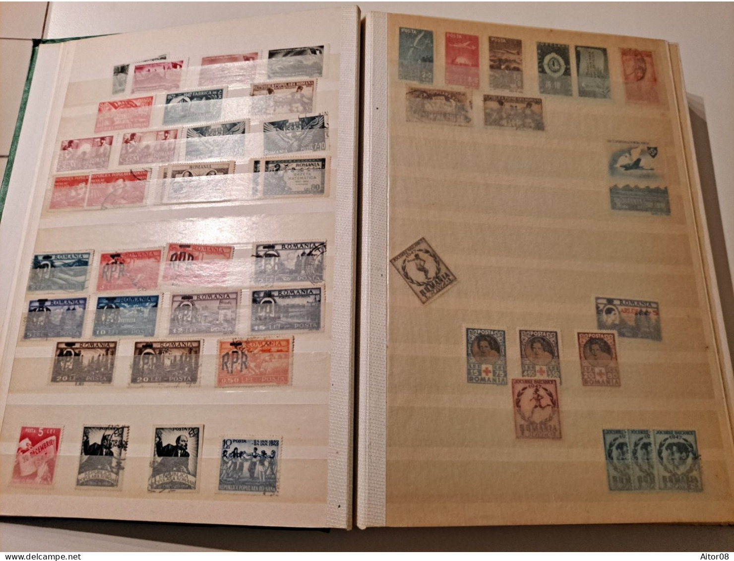 TRES BELLE COLLECTION TIMBRES  ROUMANIE NEUFS ET OBLITERES ANNEES  1930/80..COTE ENORME - Collezioni