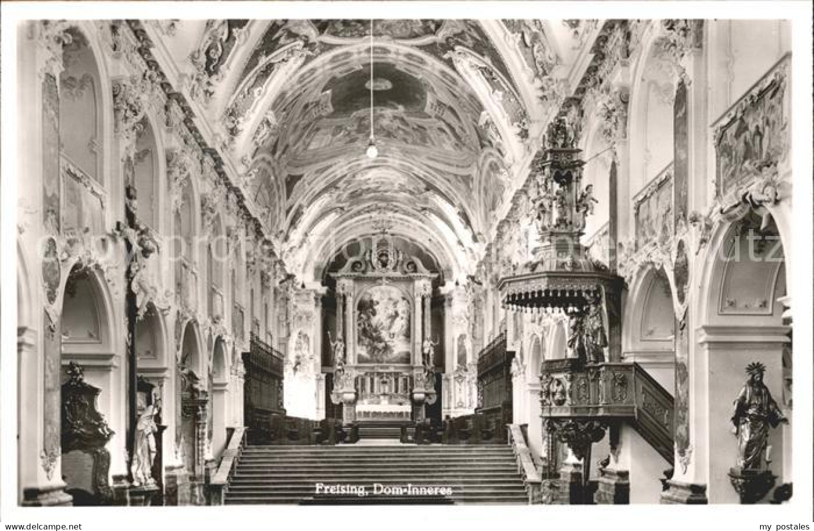 41764235 Freising Oberbayern Dom Inneres Kanzel Hochaltar Fresken Heiligenfigure - Freising