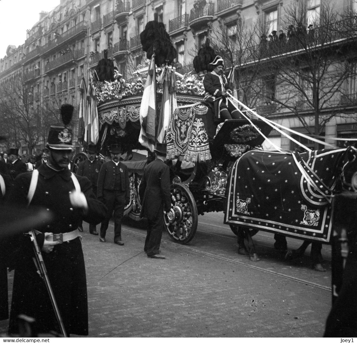 5 Plaques De Verres Des Obsèques Du Général Brun à Paris En 1911,ancien Ministre De La Guerre - Plaques De Verre