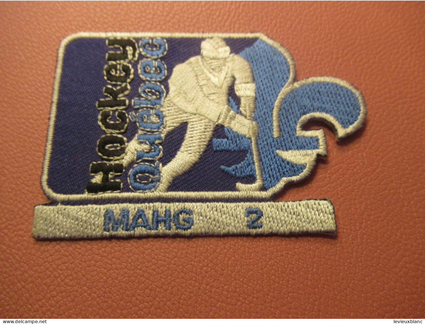 Ecusson Tissu Brodé /Patch /SPORT /Hockey Sur  Glace / MAHG  2  /Québec /vers 2000    ET627 - Ecussons Tissu