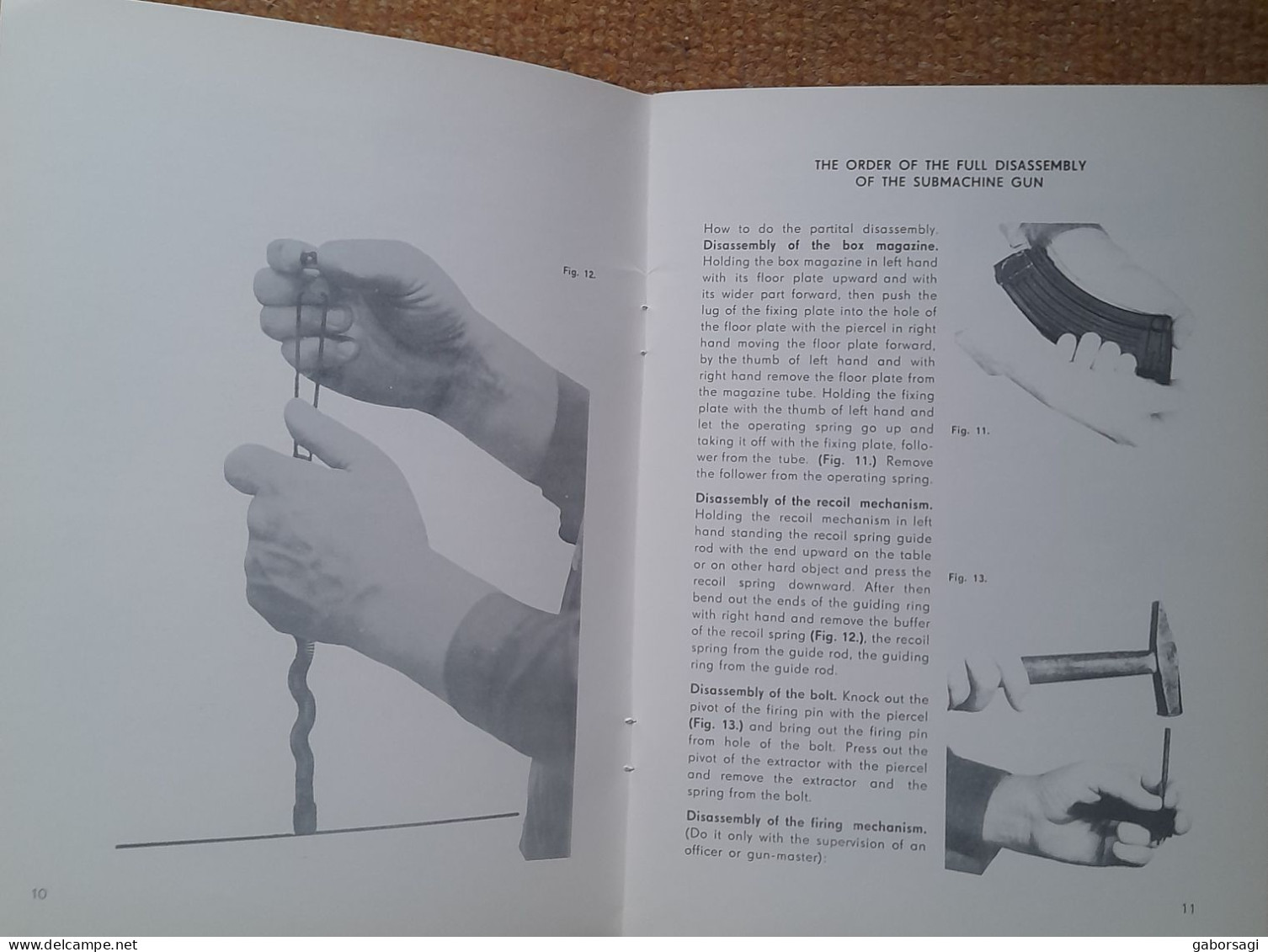 General Descriptions And Handling Instruction Of The 7.62 Mm Submachine Gun With Wooden Stock Type Kalashnikov - Ejército Extranjero