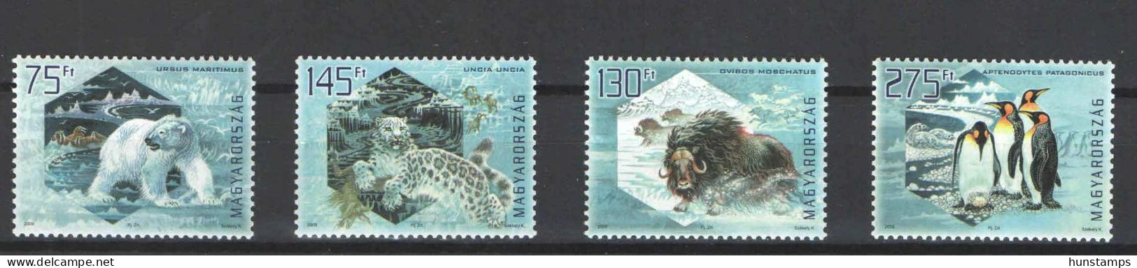 Hungary 2009. Preserve The Polar Regions And Glaciers Animals Set TYPE 2.BRIGHT MNH (**) Michel: 5334-5337 II. - Ongebruikt