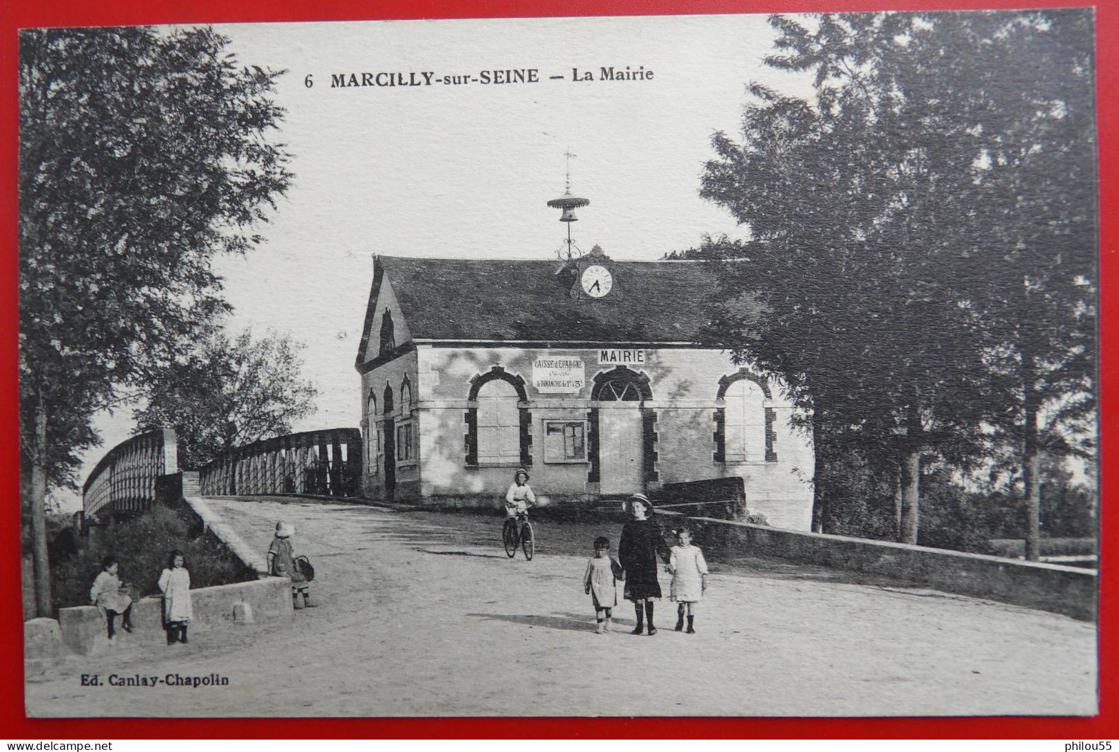 Cpa 10 MARCILLY SUR SEINE Anime  La Mairie - Marcilly