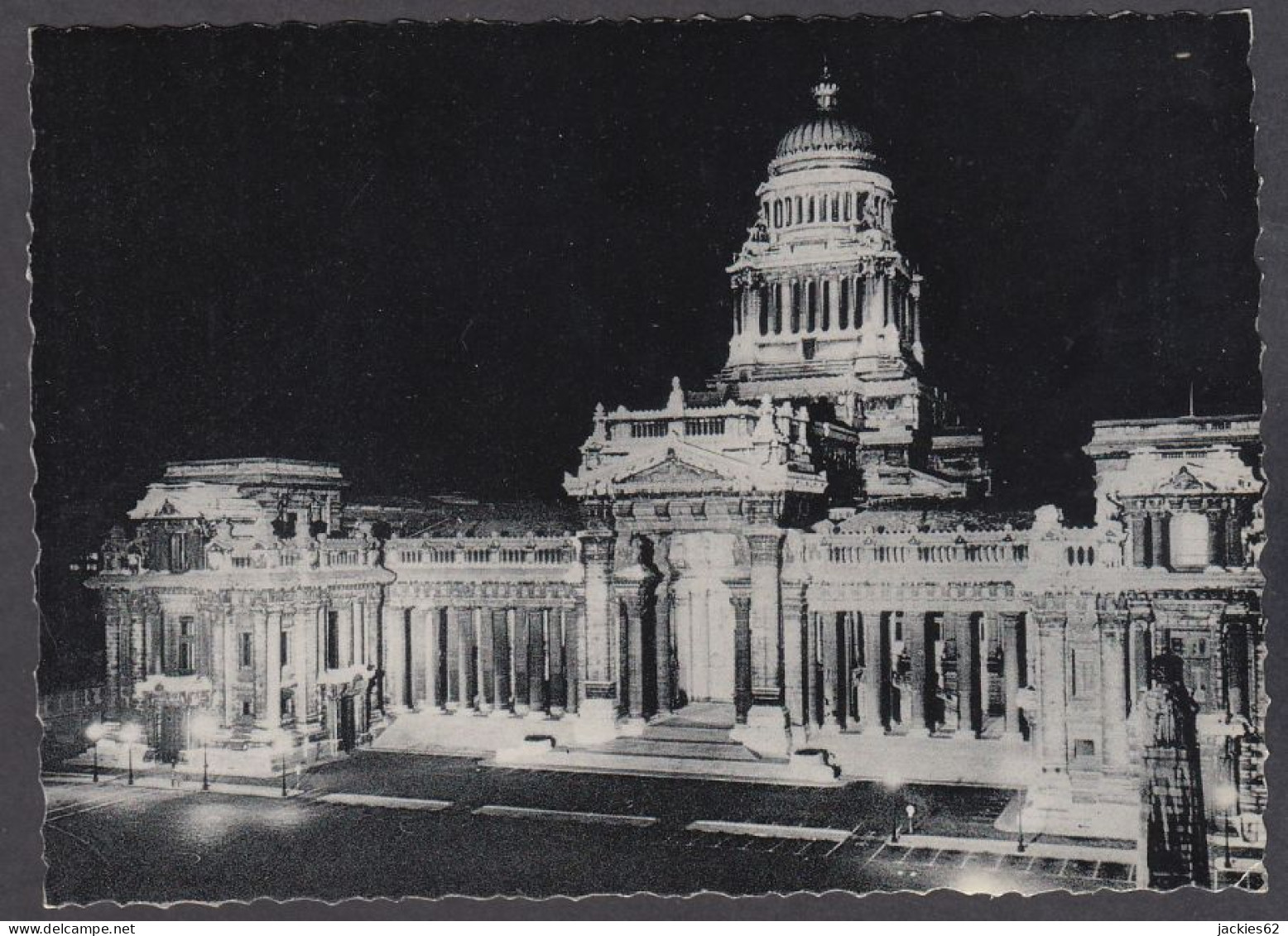 118813/ BRUXELLES, Illumination, Palais De Justice - Bruxelles La Nuit