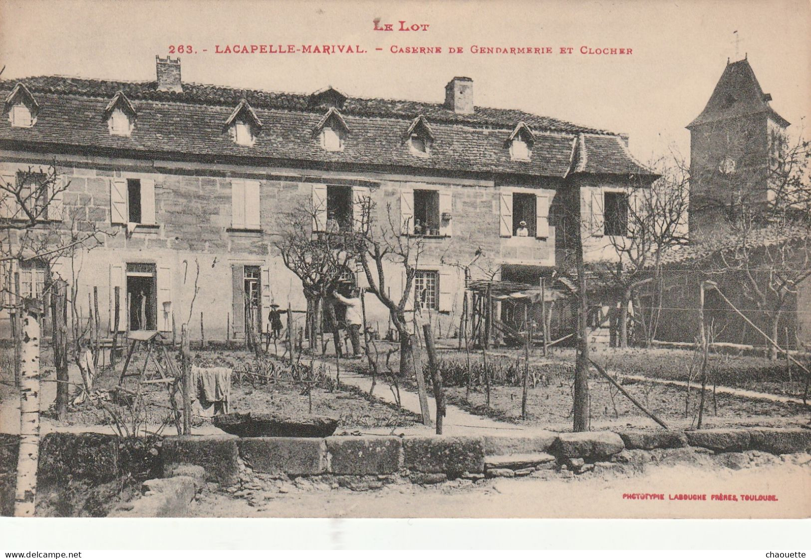 LACAPELLE-MARIVAL    Caserne De Gendarmerie  Edit  Labouche  263 - Lacapelle Marival