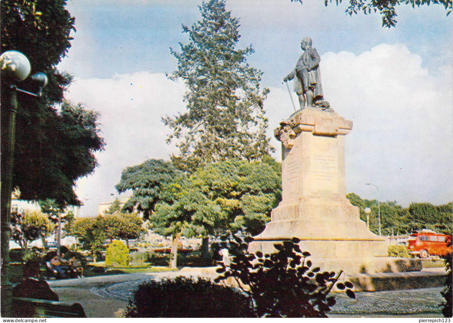 Viseu - Monument De Don Antonio Alves Martin (Evêque De Viseu) - Viseu