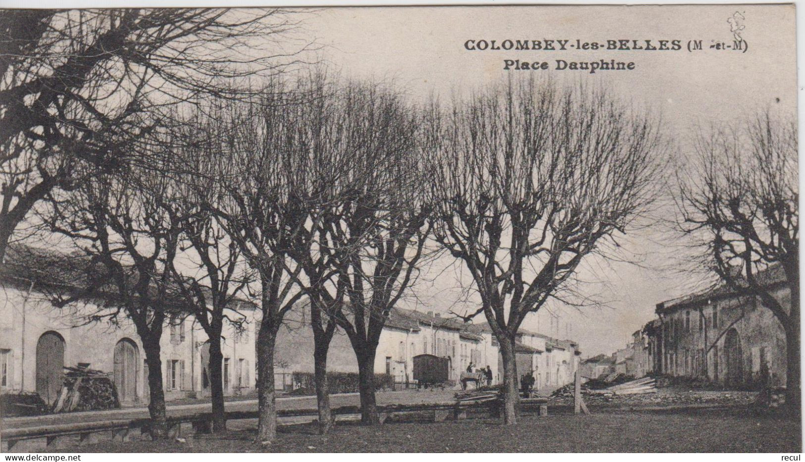 MEURTHE Et MOSELLE -  COLOMBEY Les BELLES - Place Dauphine - Colombey Les Belles