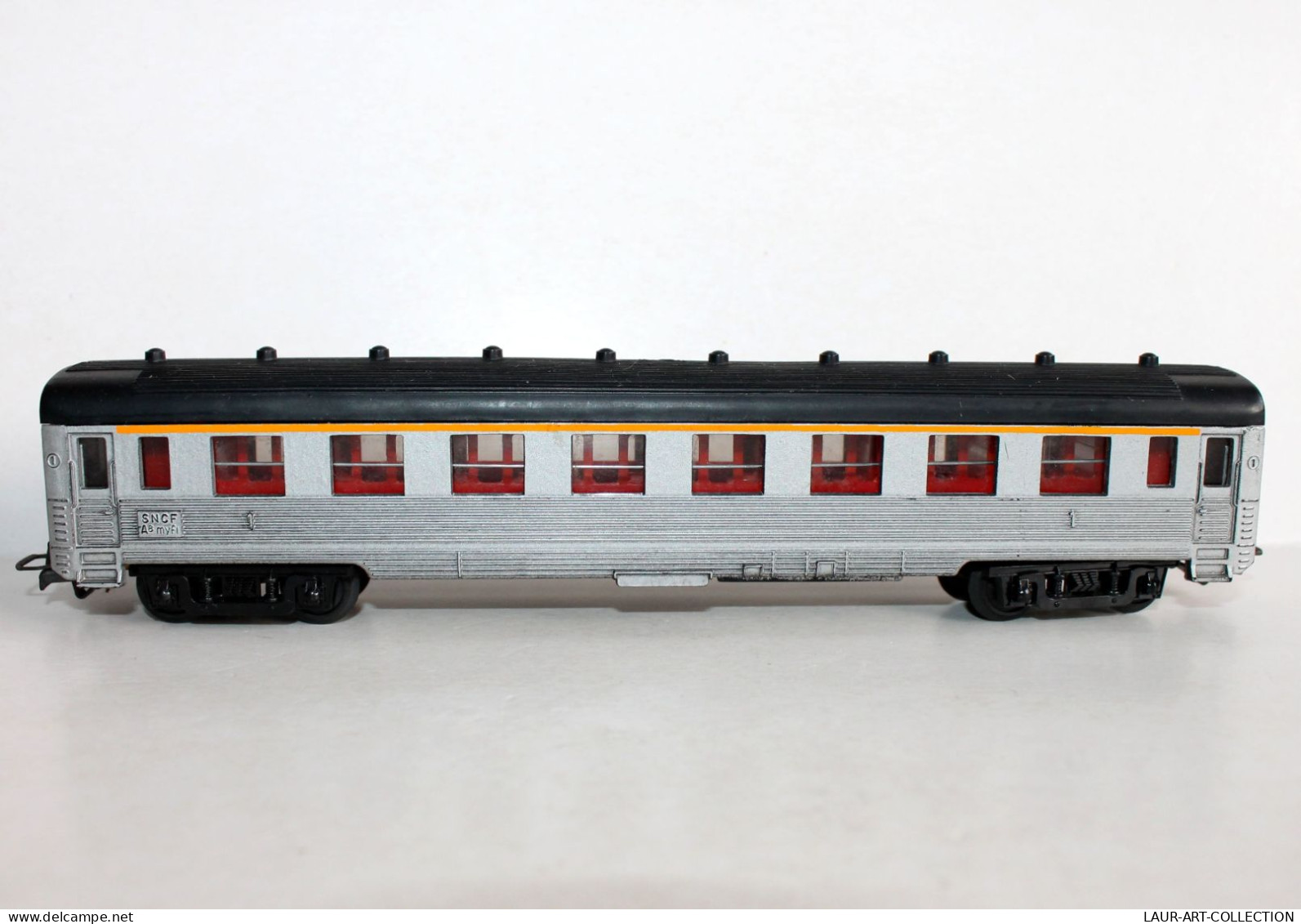 JOUEF HO VOITURE VOYAGEUR FORESTIER AMENAGÉ 1e CLASSE SNCF A8myfi MODEL DEV INOX - MODELE FERROVIAIRE (2105.226) - Voitures Voyageurs