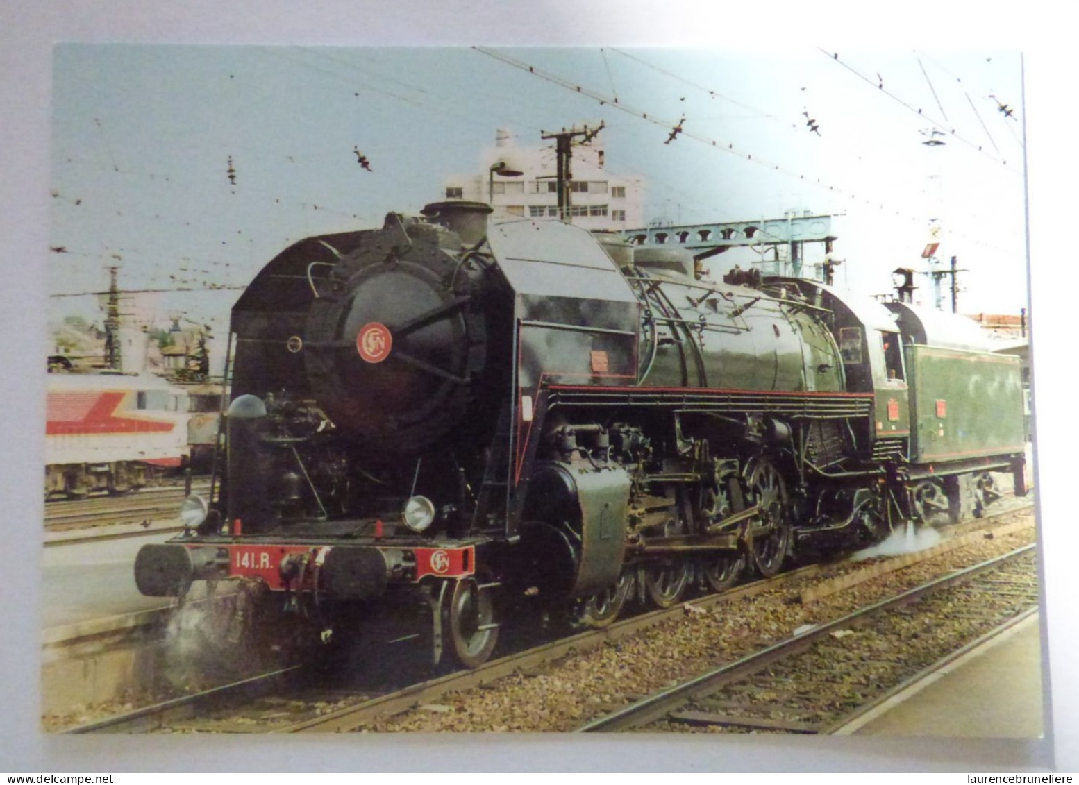 LOCOMOTIVE 141 R 1126 EVOLUANT EN GARE DE TOULOUSE LE 20/03/1993 - Trains