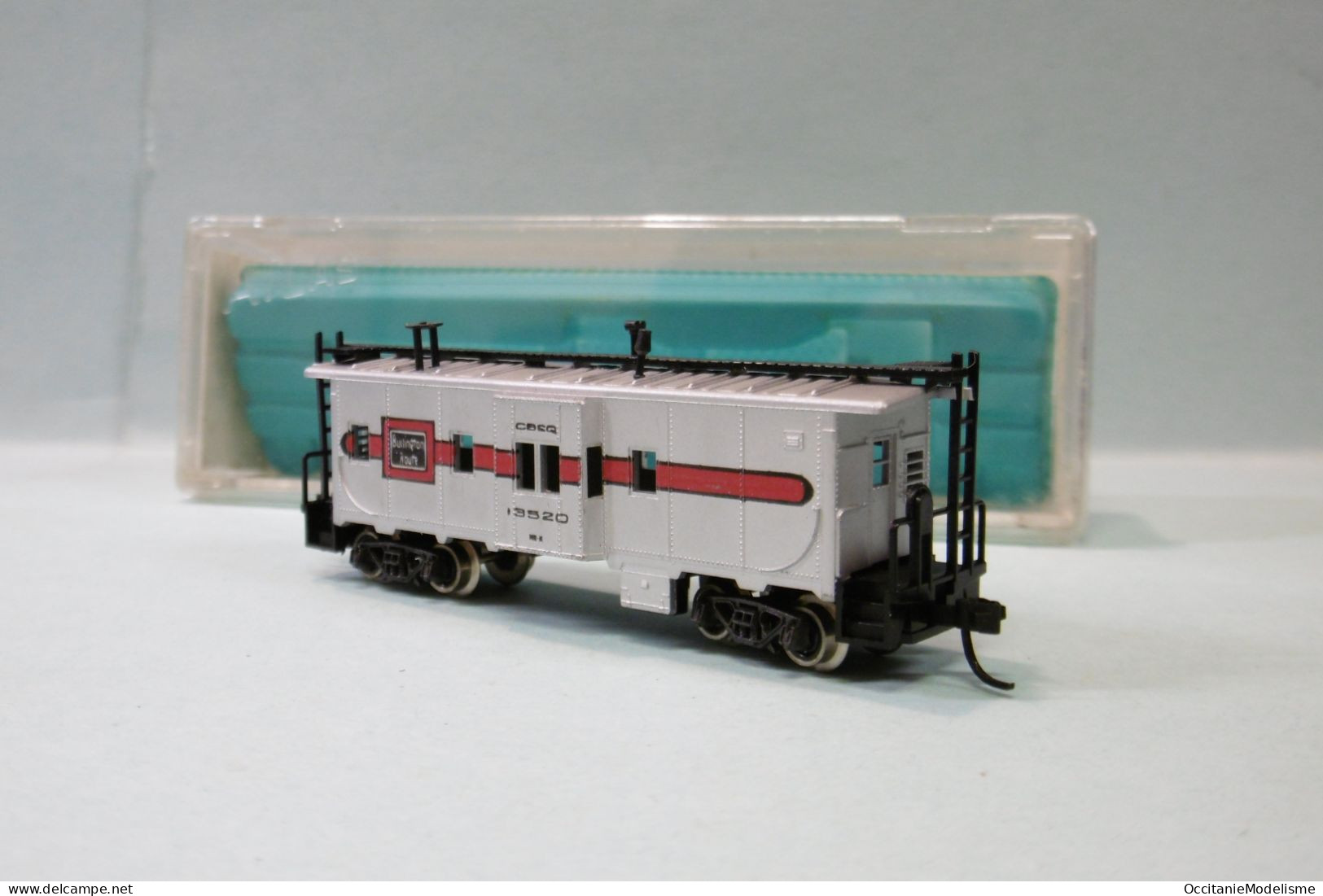 Atlas - WAGON CABOOSE Burlington Réf. 2436 BO N 1/160 - Vagoni Merci