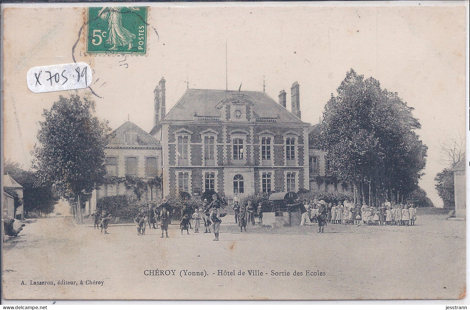 CHEROY- HOTEL DE VILLE- SORTIE DES ECOLES - Cheroy