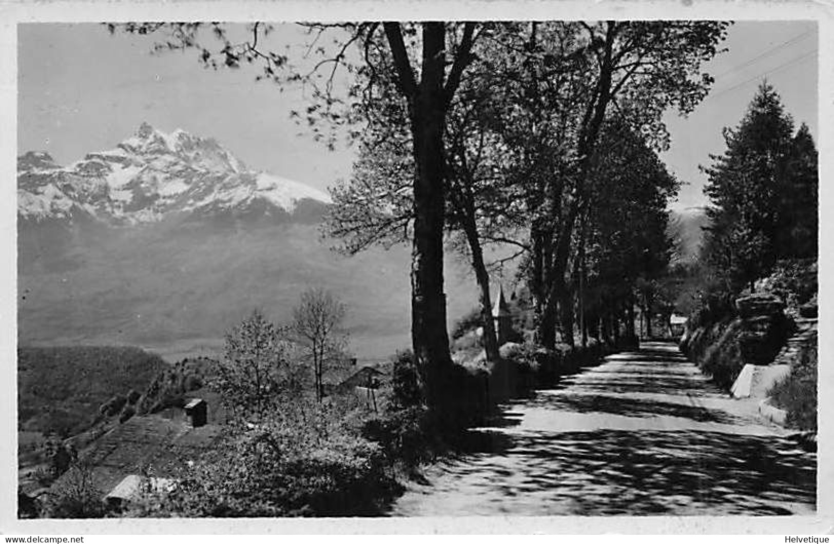 Huémoz La Route De Villars Et Les Dts. Du Midi - Ollon