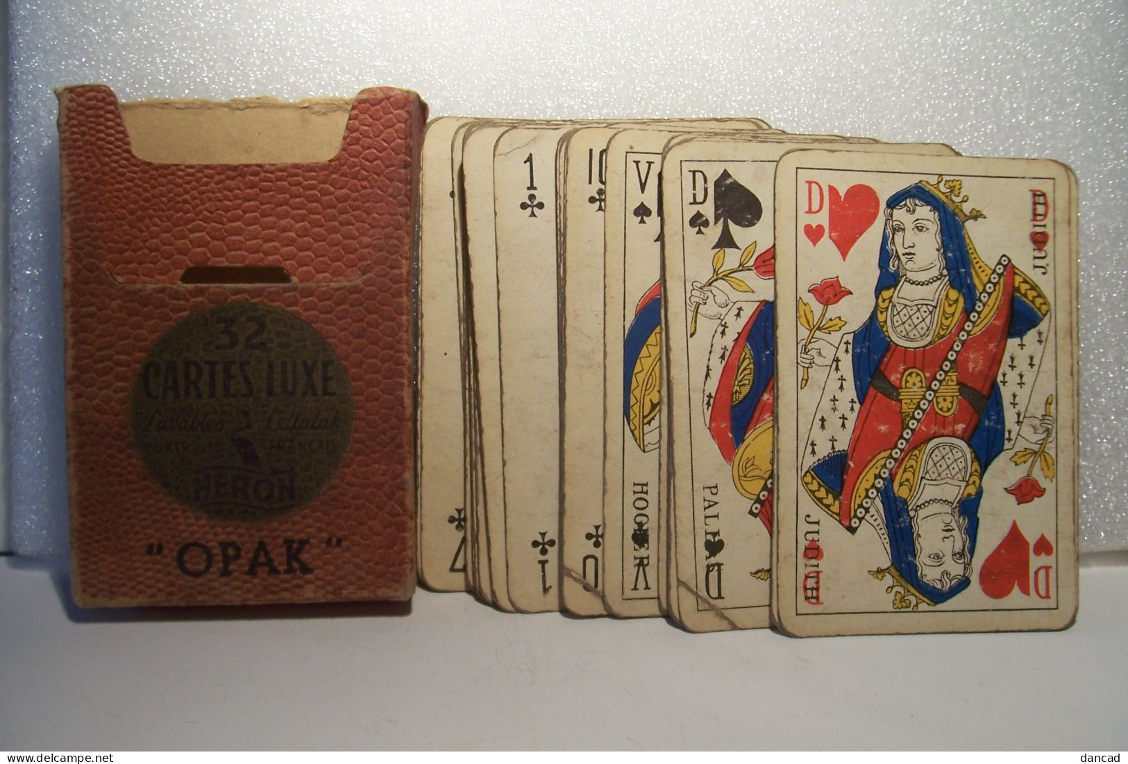 BICHAT  Frères  Négociants à MACON   - BEAUJOLAIS    - JEU DE 32 CARTES - - 32 Carte