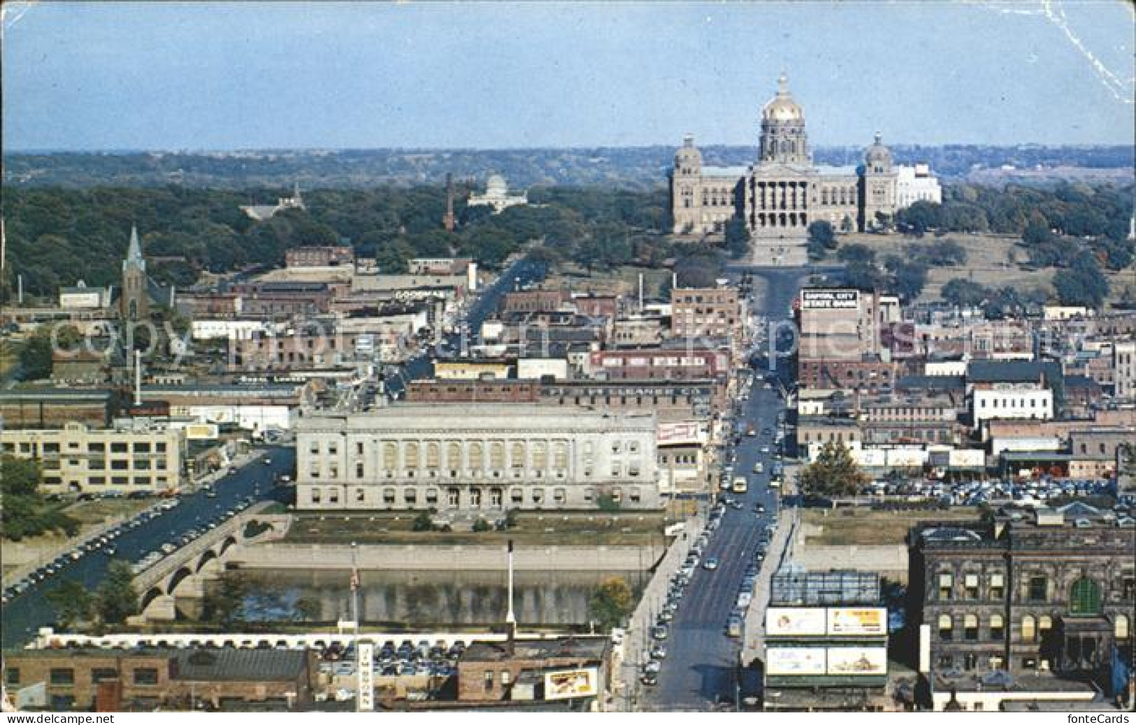11693865 Des_Moines_Iowa Equitable Tower And State Capitol Aerial View - Other & Unclassified