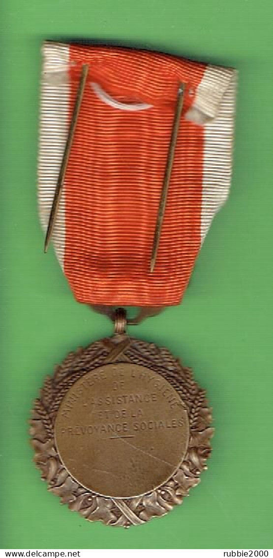 MEDAILLE DE BRONZE DE LA PREVOYANCE SOCIALE SEMEUSE MINISTERE DE L HYGIENE DE L ASSISTANCE ET DE LA PREVOYANCE SOCIALES - Frankrijk