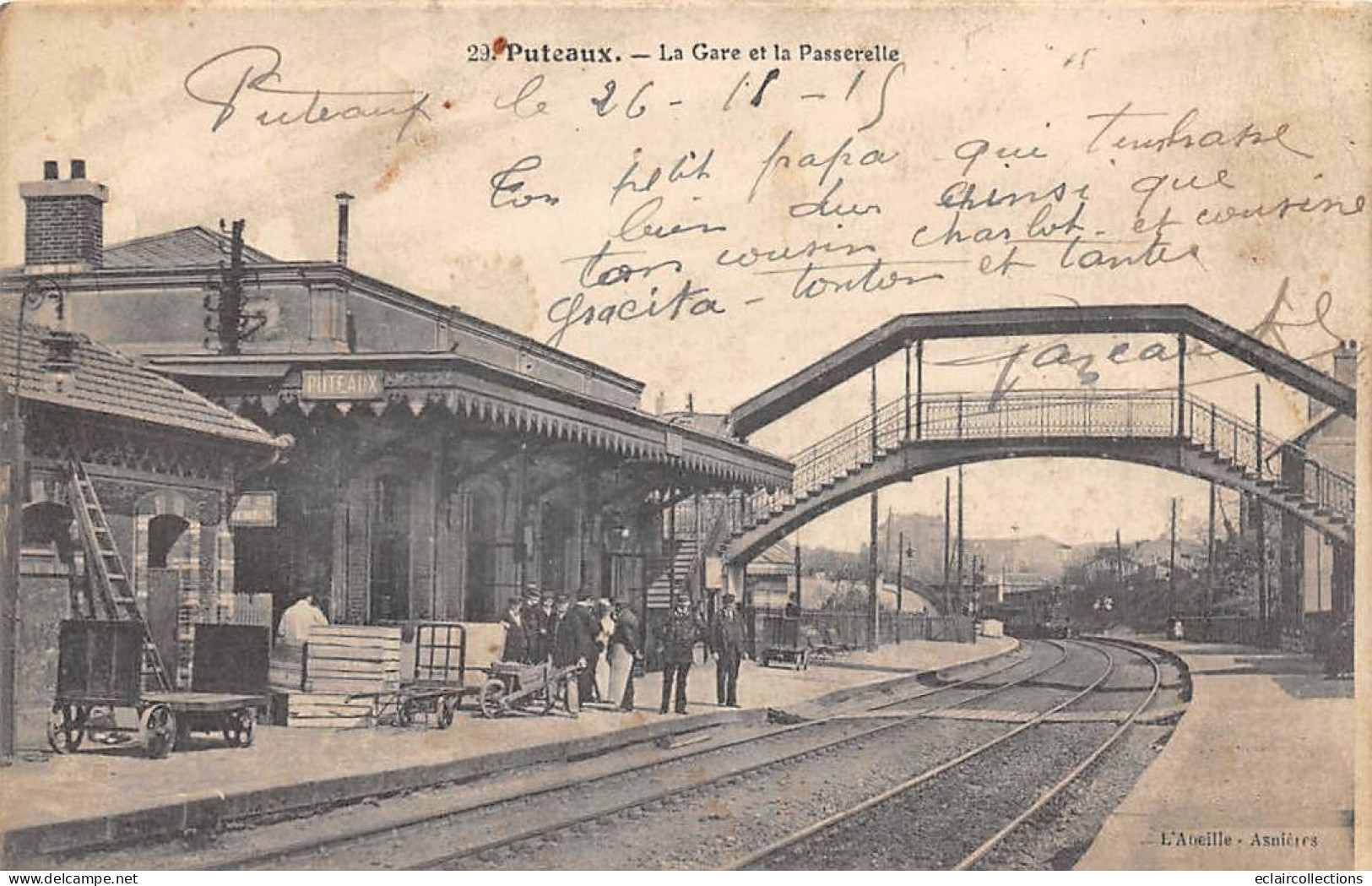 Puteaux       92        La Gare Et La Passerelle. Train     N° 29   (voir Scan) - Puteaux