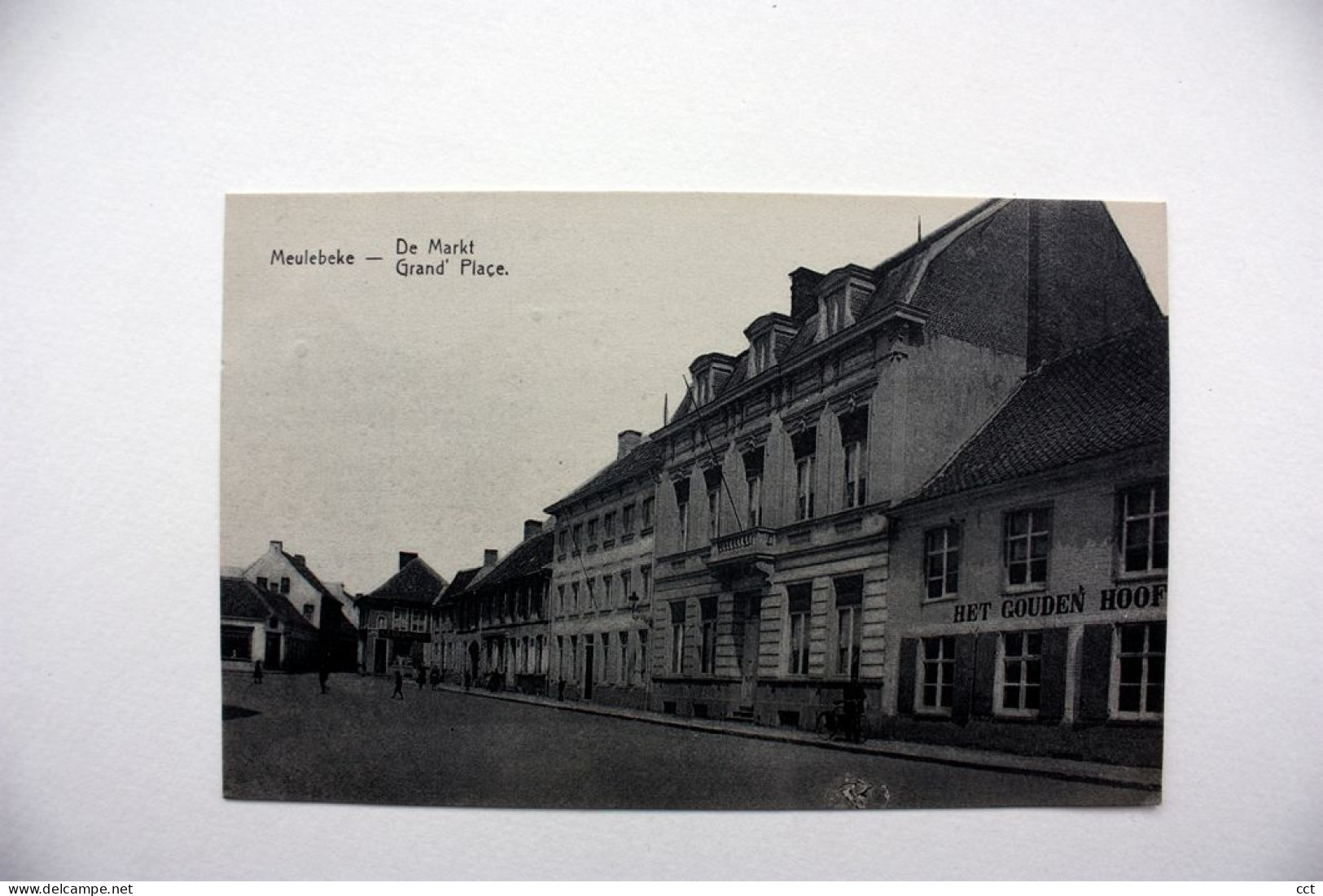 Meulebeke   De Markt  Grand' Place (Herberg Het Gouden Hoofd) - Meulebeke