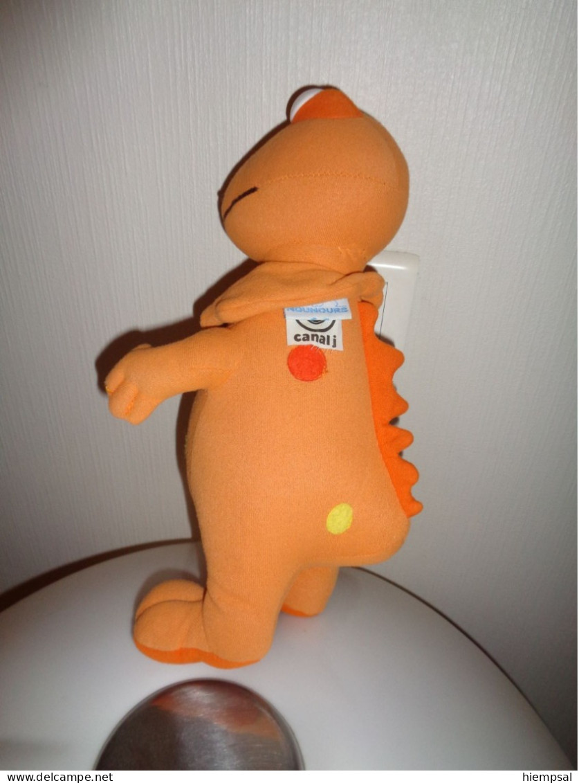 L'Ile Aux Enfants -. Casimir.30 Cm S    étiquette Canal J Chatillon En V  France   1975 - Cuddly Toys