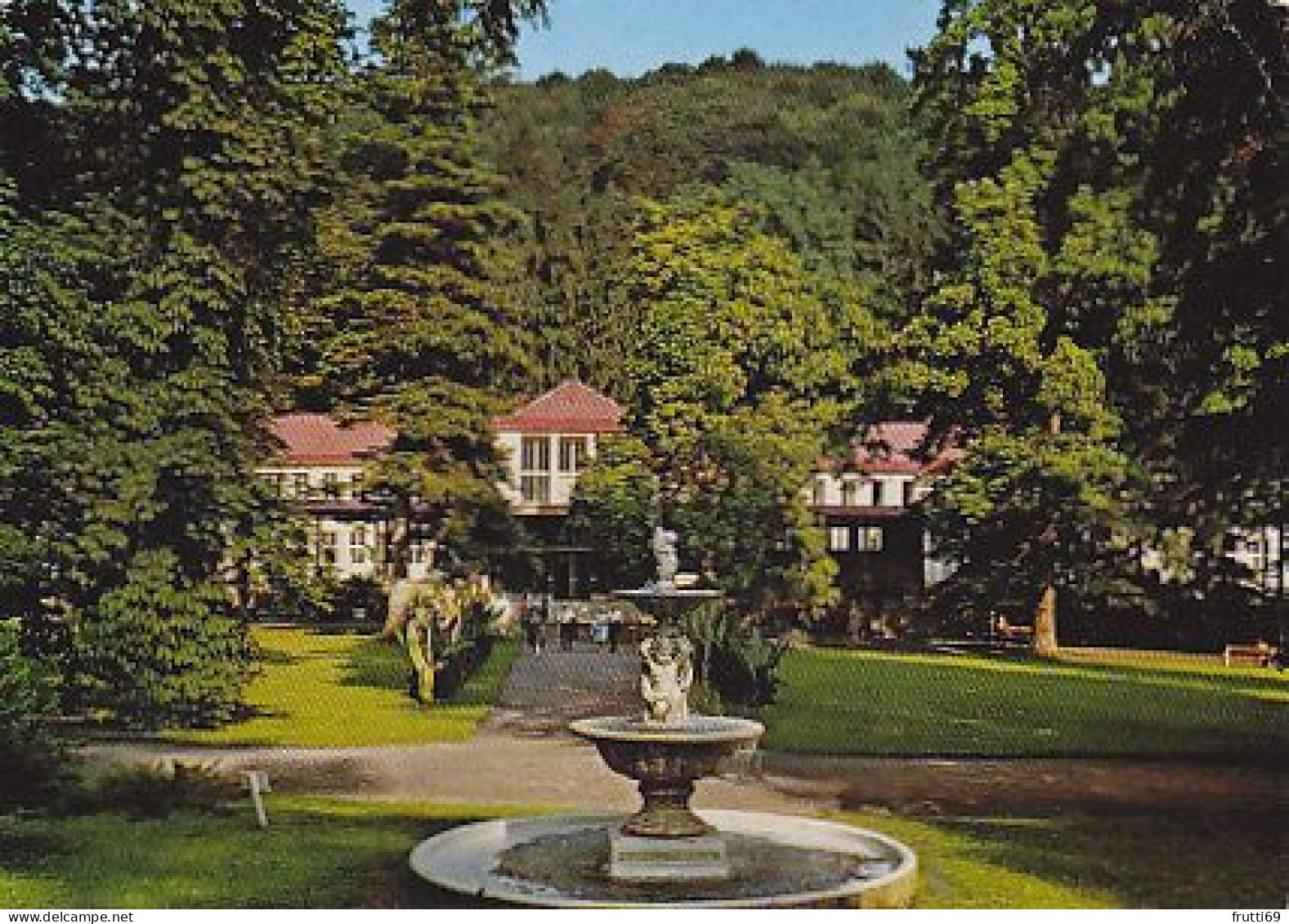 AK 193077 AUSTRIA - Heilbad Gleichenberg - Kleiner Springbrunnen Im Kurpark - Bad Gleichenberg