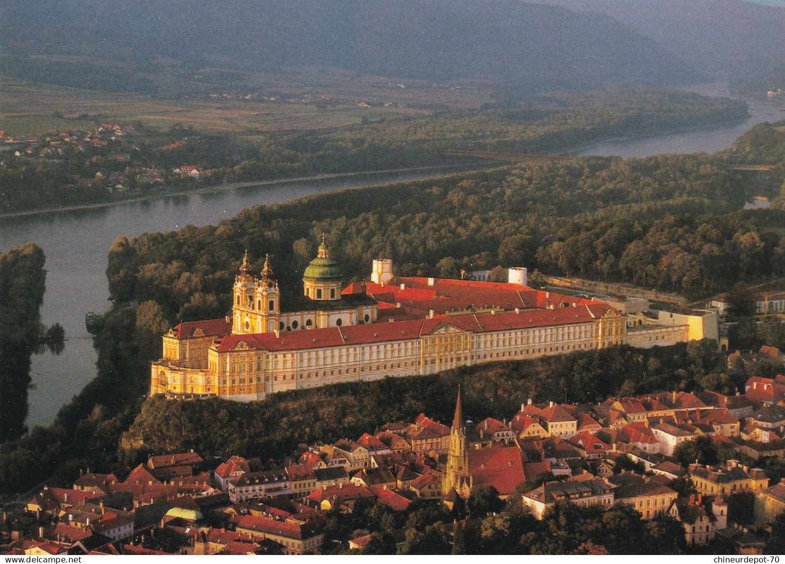 Abbaye De Melk Vue Du Sud Vue Aérienne Au Fond Le Début De La Wachau Photo De P Martin Stiff Milk Cm 220A14 - Melk