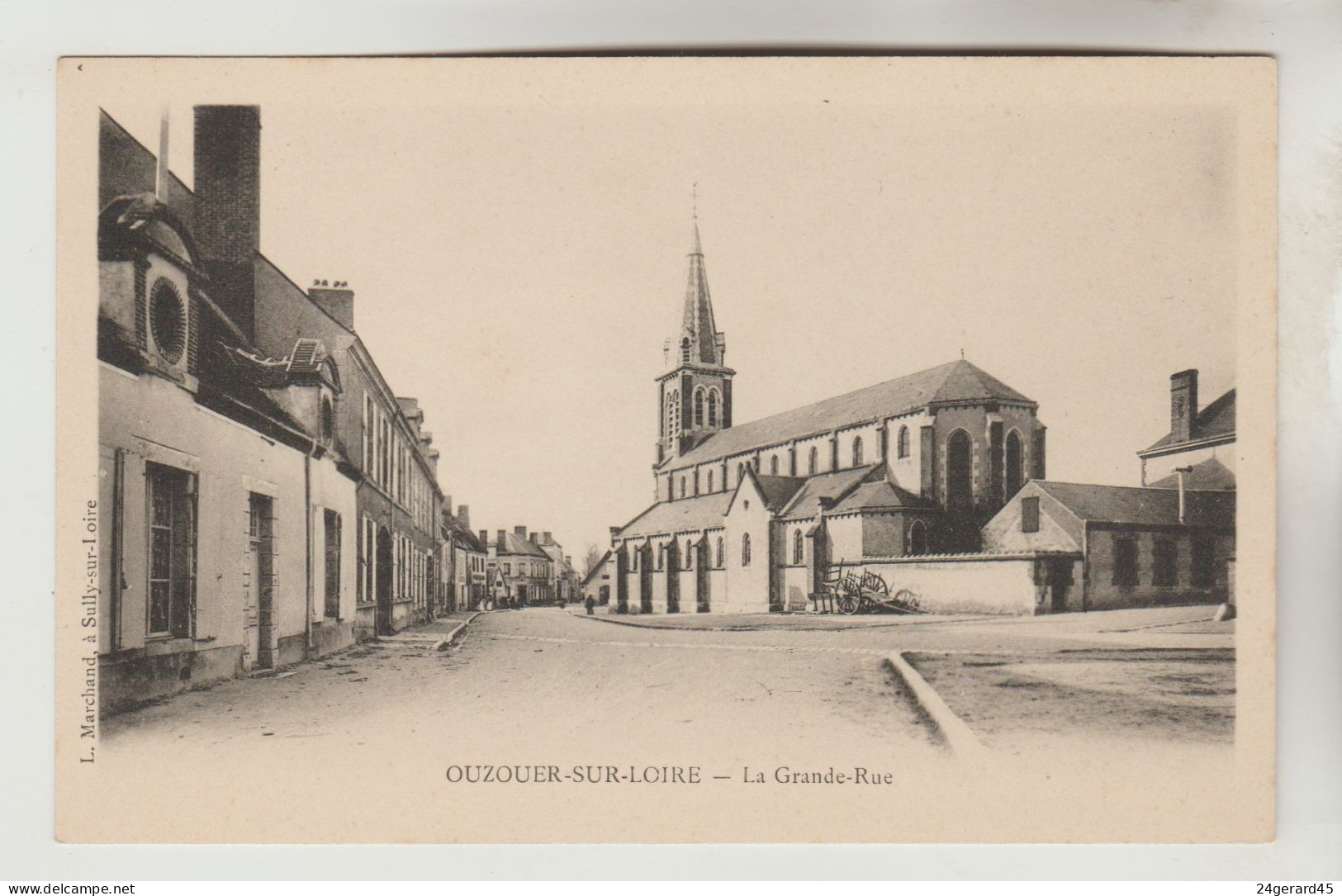 CPA PIONNIERE OUZOUER SUR LOIRE (Loiret) - La Grande Rue - Ouzouer Sur Loire