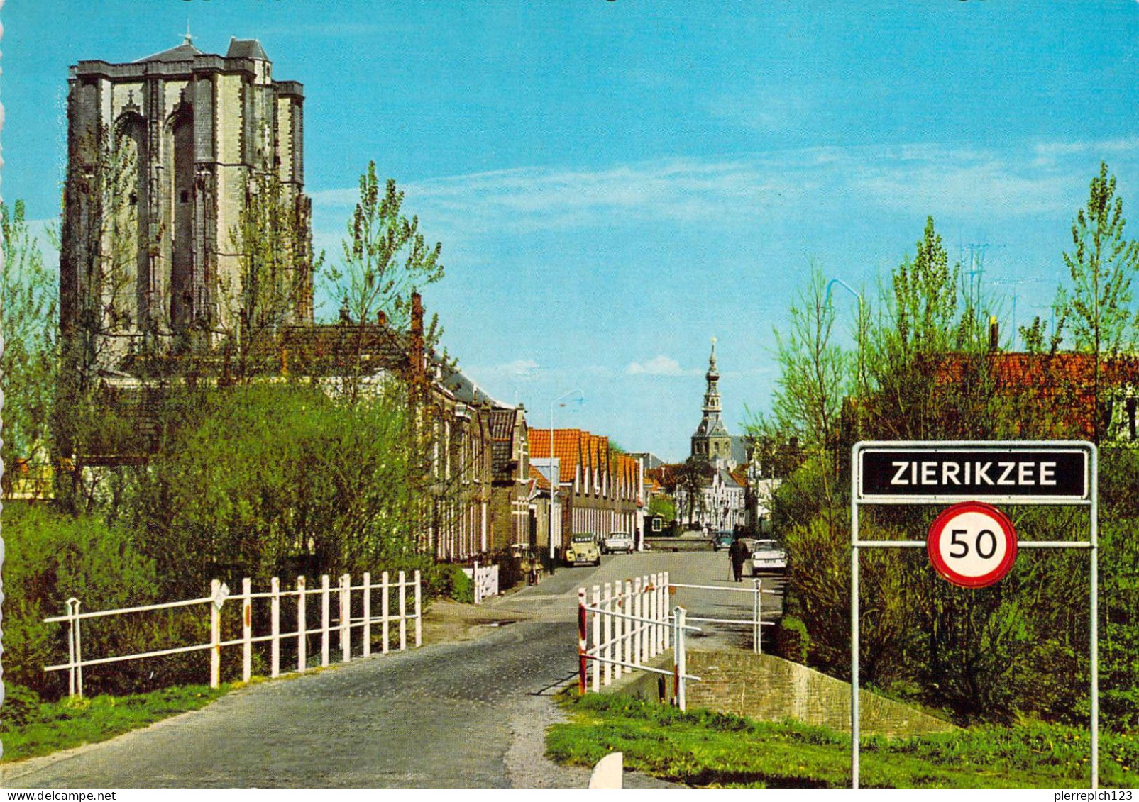 Zierikzee - Entrée De La Ville - Zierikzee