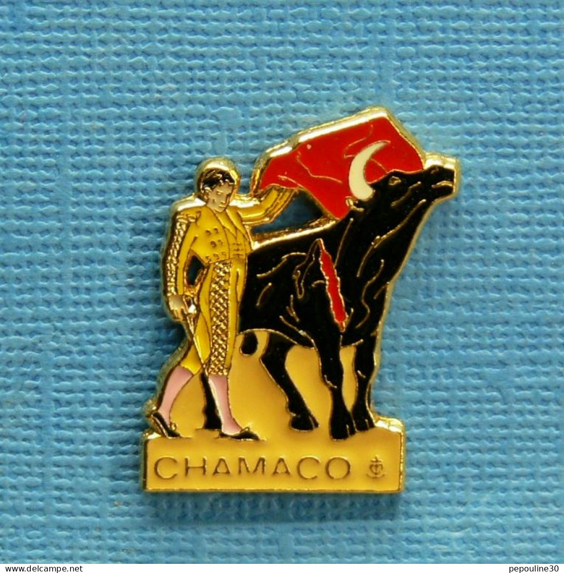 1 PIN'S /  ** TORERO MATADOR " CHAMACO " ANTONIO BORRERO MORANO ** . (ATLANTI'S). - Stierkampf