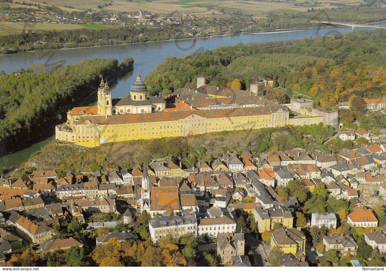 CARTOLINA  MELK,BASSE AUSTRIA,AUSTRIA-STIFT MELK VON SUDEN (FLUGAUFNAHME)-NON VIAGGIATA - Melk