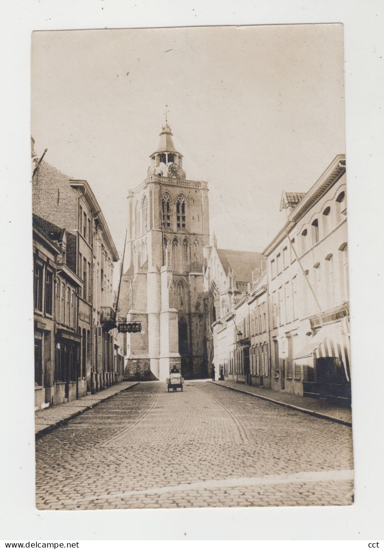 Poperinge  Poperinghe   FOTO   Eglise Ste Elisabeth Et Rue Du Fil - Poperinge