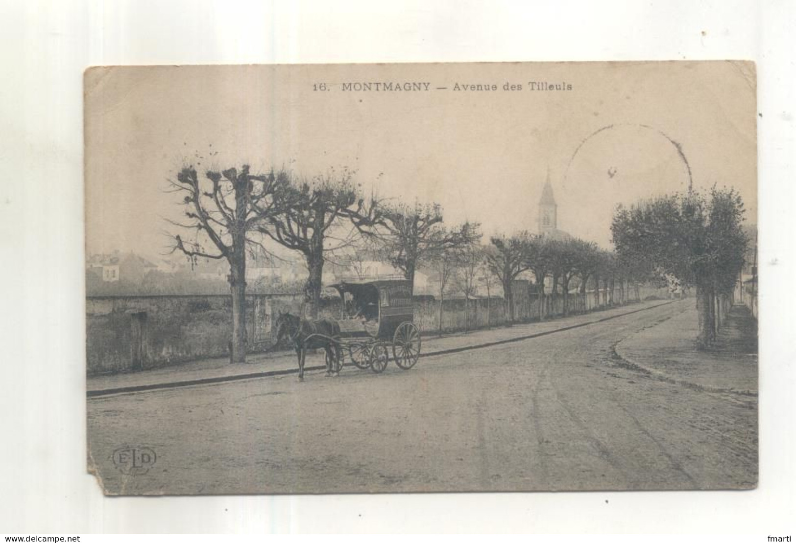 16. Montmagny, Avenue Des Tilleuls  (CP Vendue Dans L'état (titi45)) - Montmagny