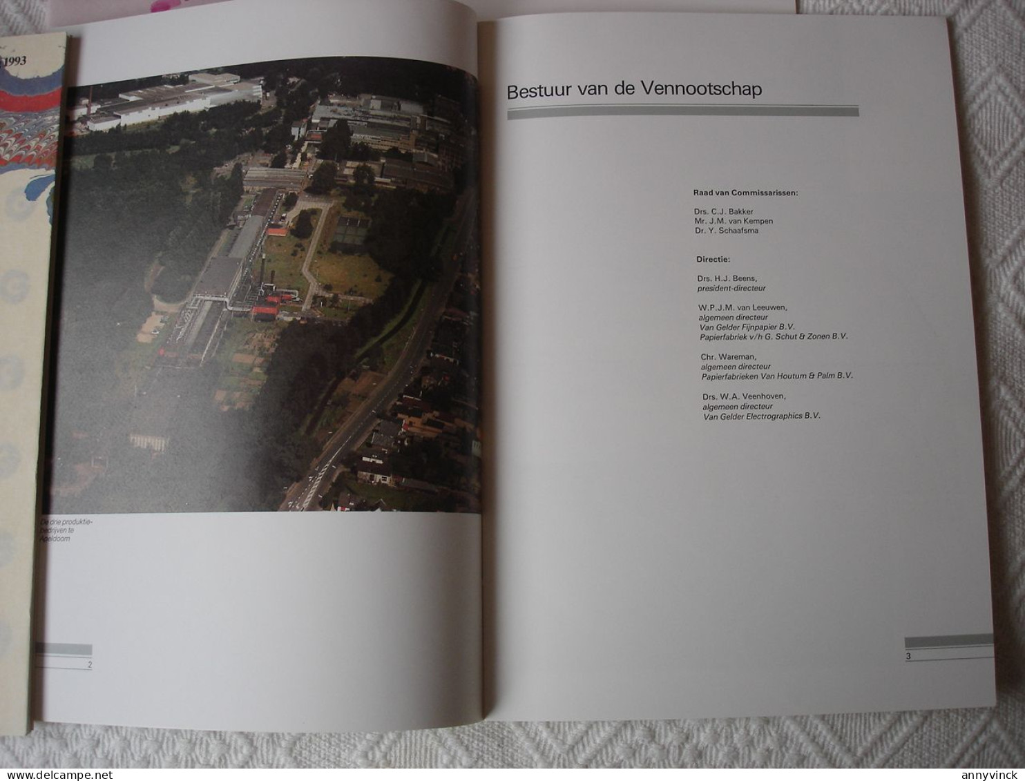 Apeldoorn (NL) Gelderse Papiergroep, Bedrijfsbrochures, Catalogi, Monsters Veelal Met Watermerken - Netherlands