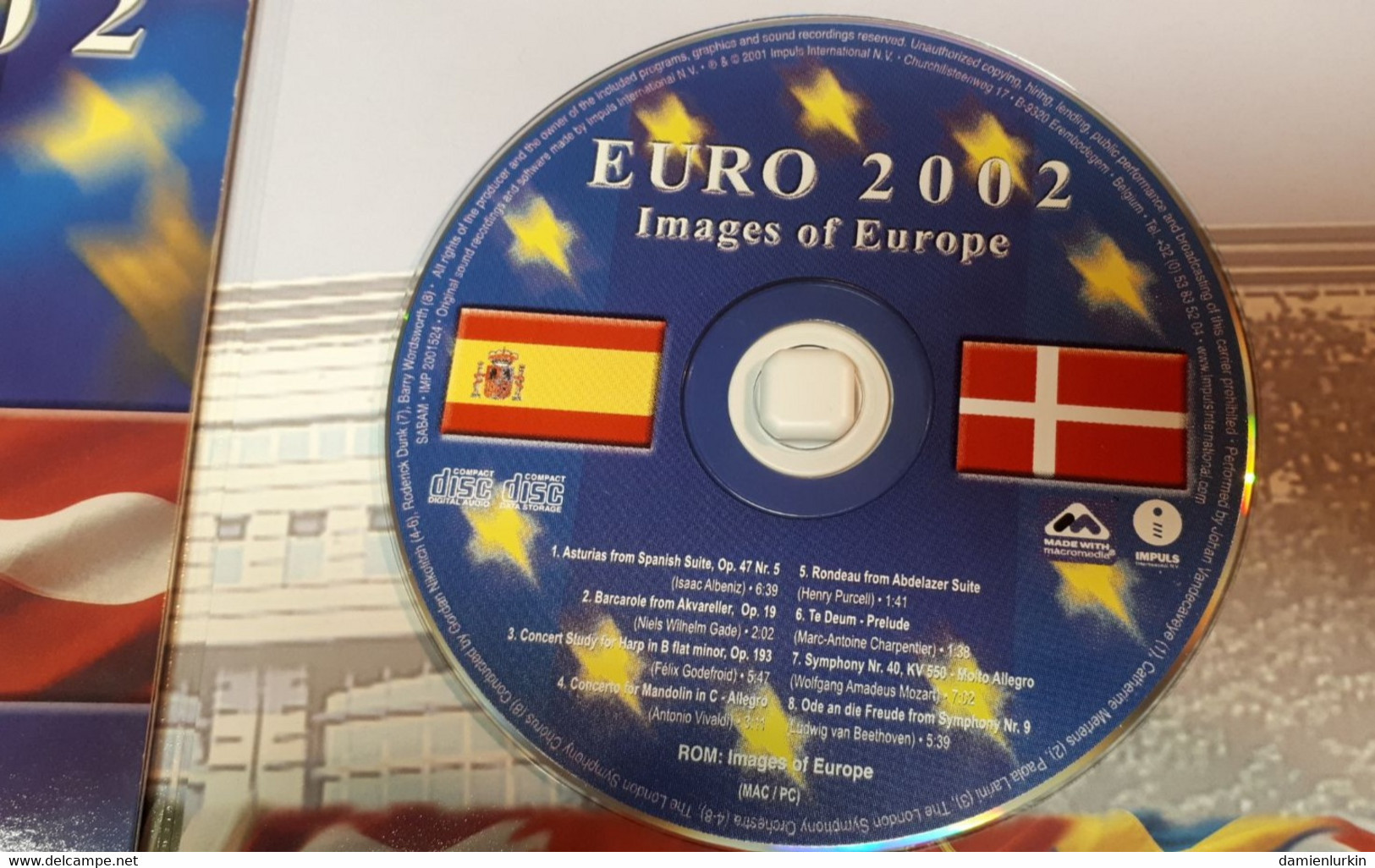 BELGIQUE PRESIDENSY SET 2002 ESPAGNE/DANEMARK CONTIENT 12 PIECES DE 1 EURO UNC 2 MEDAILLES ET 1 CD IMAGES EUROPE