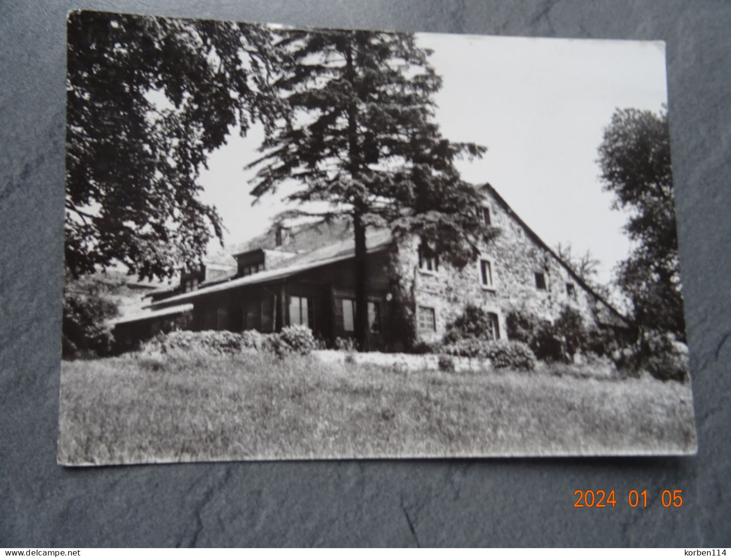 E. SCHOR AUBERGE DE MONTHOUET - Stoumont