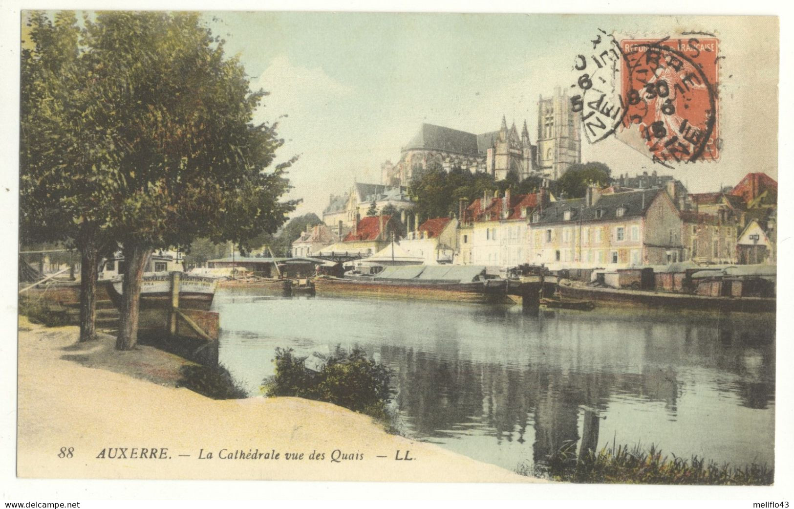 89 / Lot De 12 CPA D' Auxerre (CPA Et CPSM) - 5 - 99 Postcards