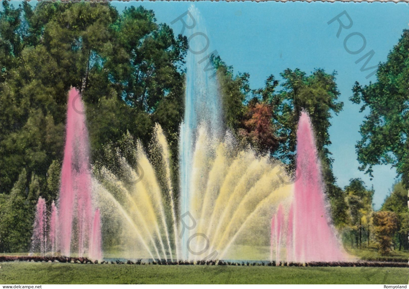 CARTOLINA  TORINO,PIEMONTE-PARCO DEL VALENTINO E NUOVA FONTANA-MEMORIA,CULTURA,RELIGIONE,BOLLO STACCATO,VIAGGIATA 1958 - Parks & Gärten