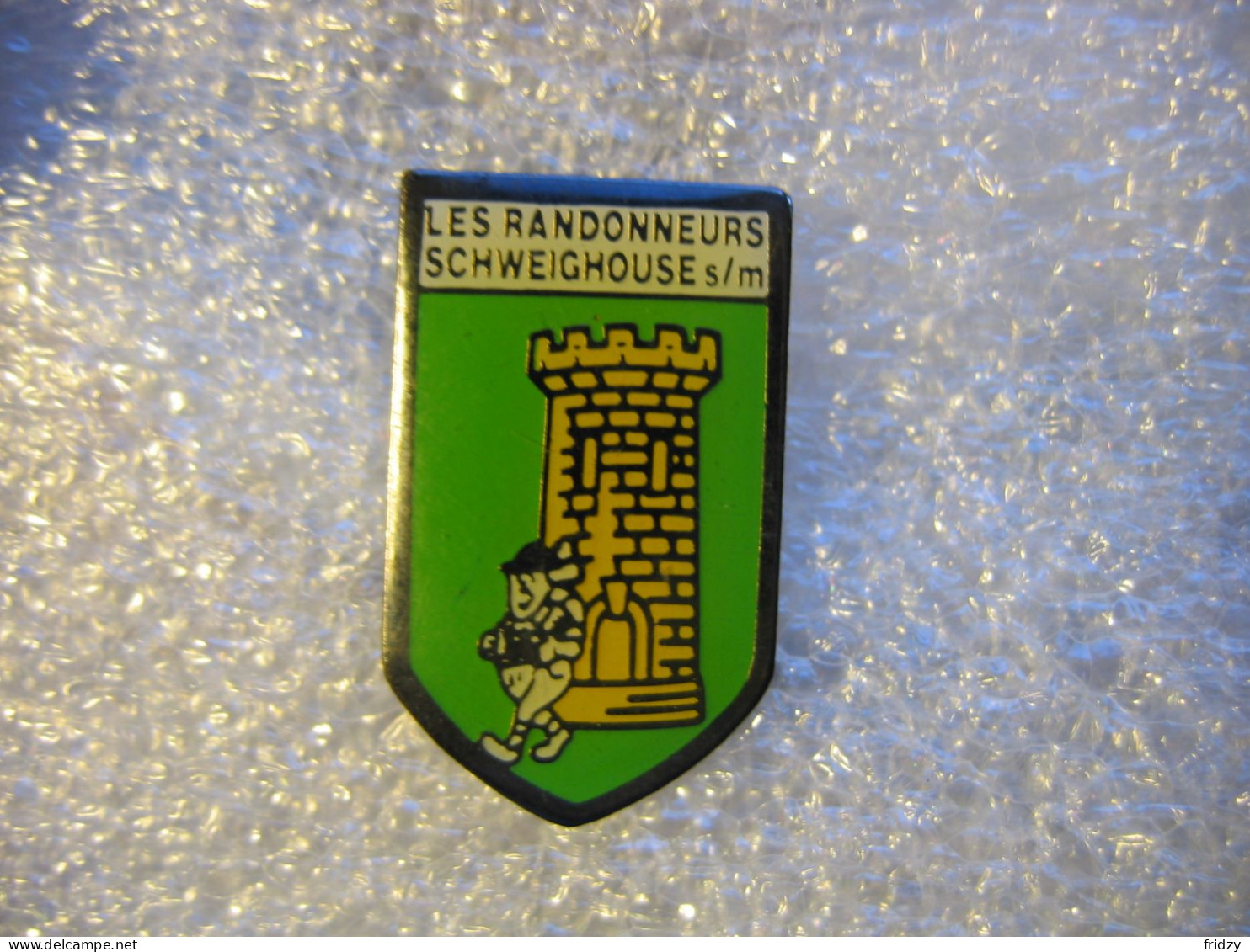 Pin's Des Randonneurs De La Ville De SCHWEIGHOUSE Sur MODER - Athletics