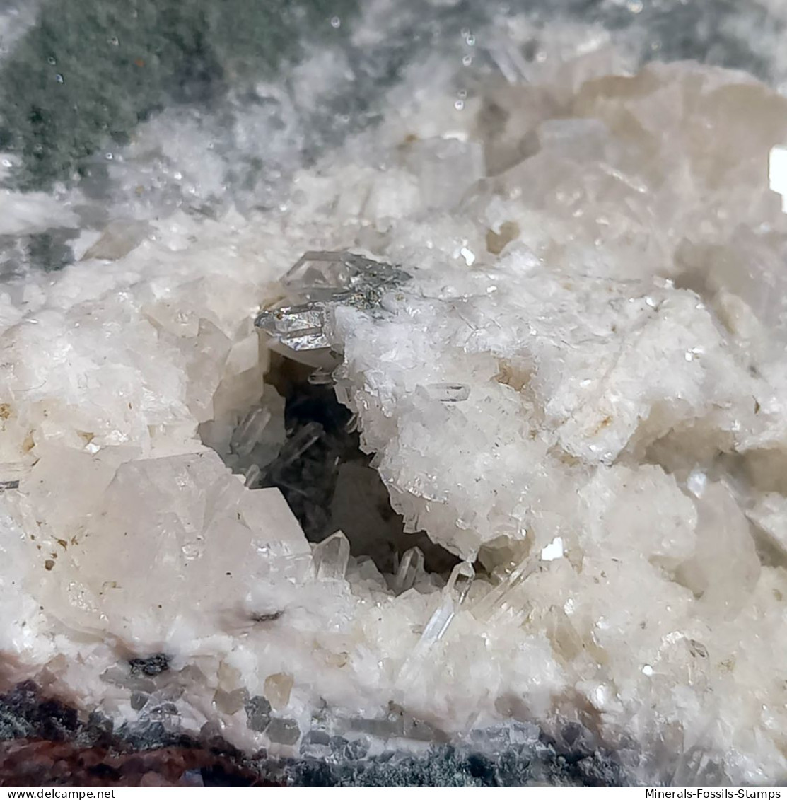 #BRA1.02 QUARZO Con DOLOMITE Cristalli (Traversella Mine, Torino, Piemonte, Italia) - Minéraux