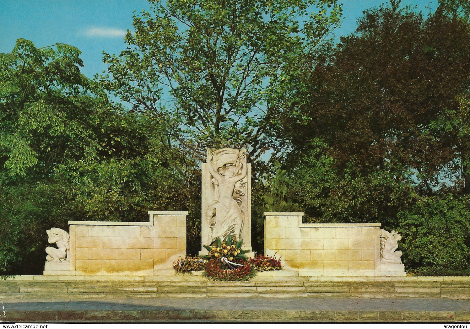 Luxembourg - Luxemburg   -    DUDELANGE  -  Monuments Aux Morts  -  Messagerie  Paul Kraus , Luxembourg - Düdelingen