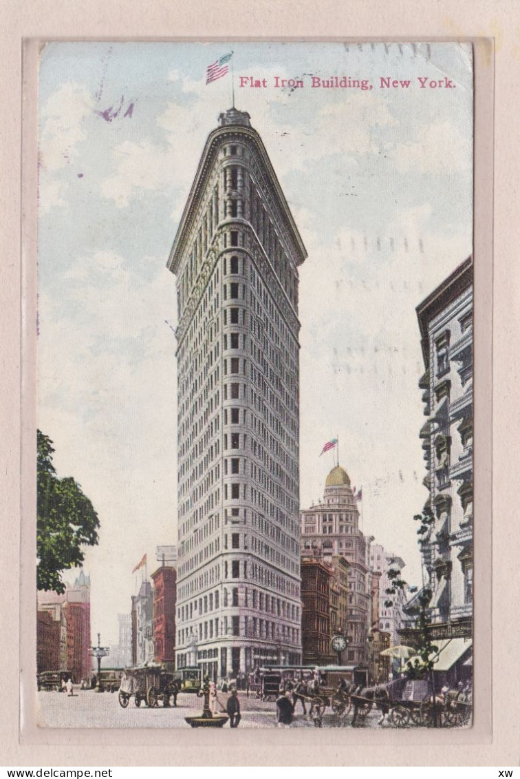 AMERIQUE - ETATS-UNIS - NEW-YORK - NEW YORK CITY - MANAHATTAN - FLAT IRON BUILDING - ANIMATION - A 2083 - Manhattan