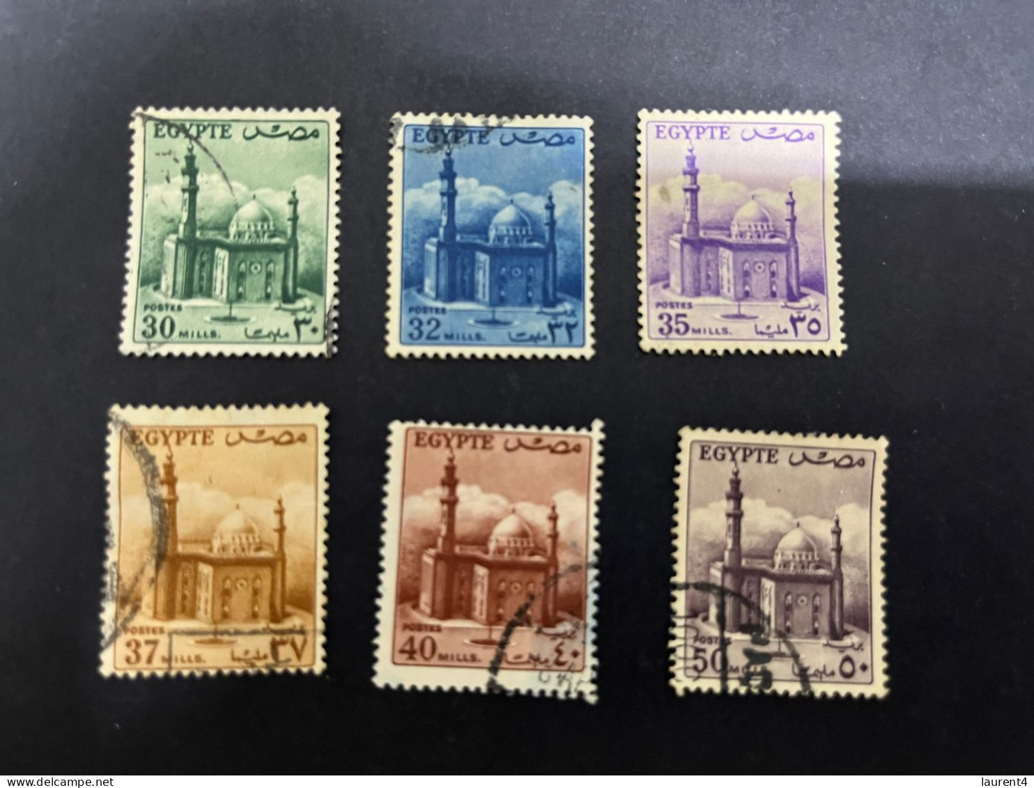 8-1-2024 (stamp) 6 Older Cancelled Stamp From Egypt (Mosque) - Gebraucht