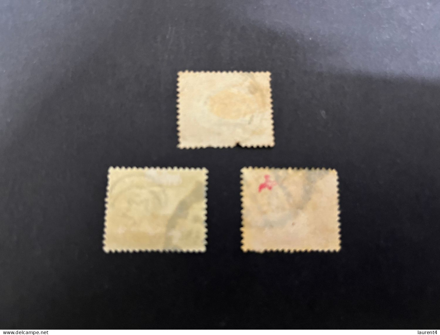8-1-2024 (stamp) 3 Older Cancelled Stamp From Egypt (service Stamps) - Usados