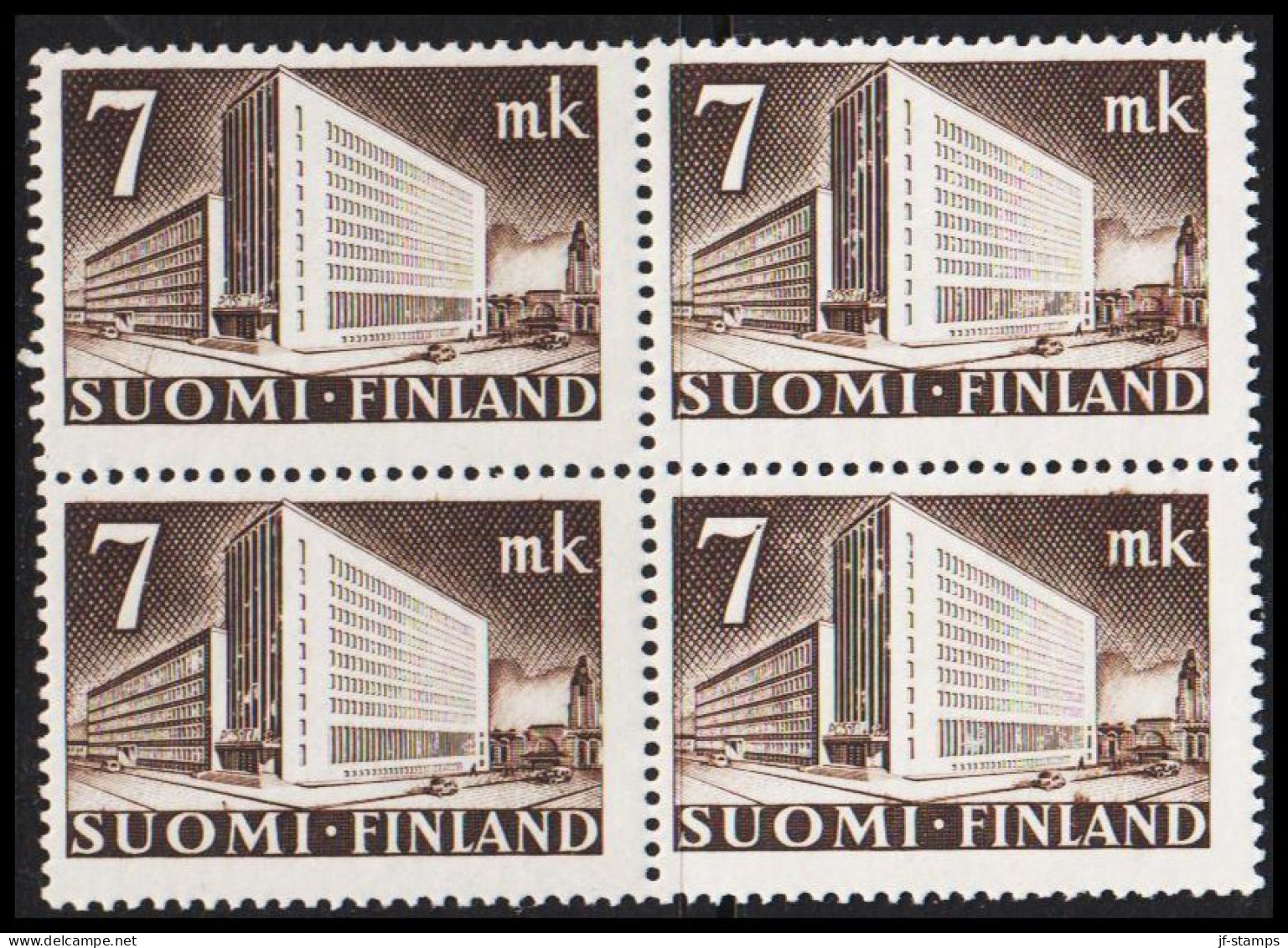 1942. FINLAND. 7 Mk Postbuilding In Never Hinged 4-block. (Michel 269) - JF540299 - Cartas & Documentos